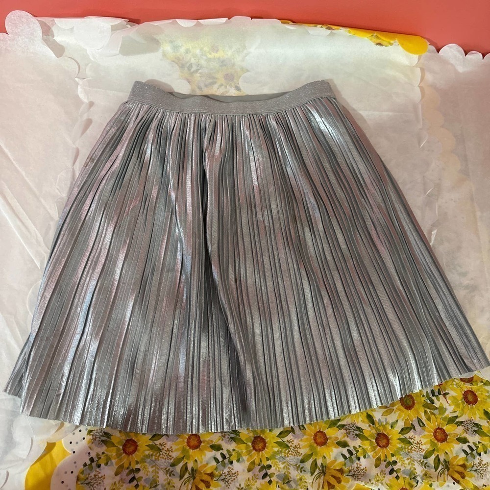 Oshkosh b’gosh silver skirt